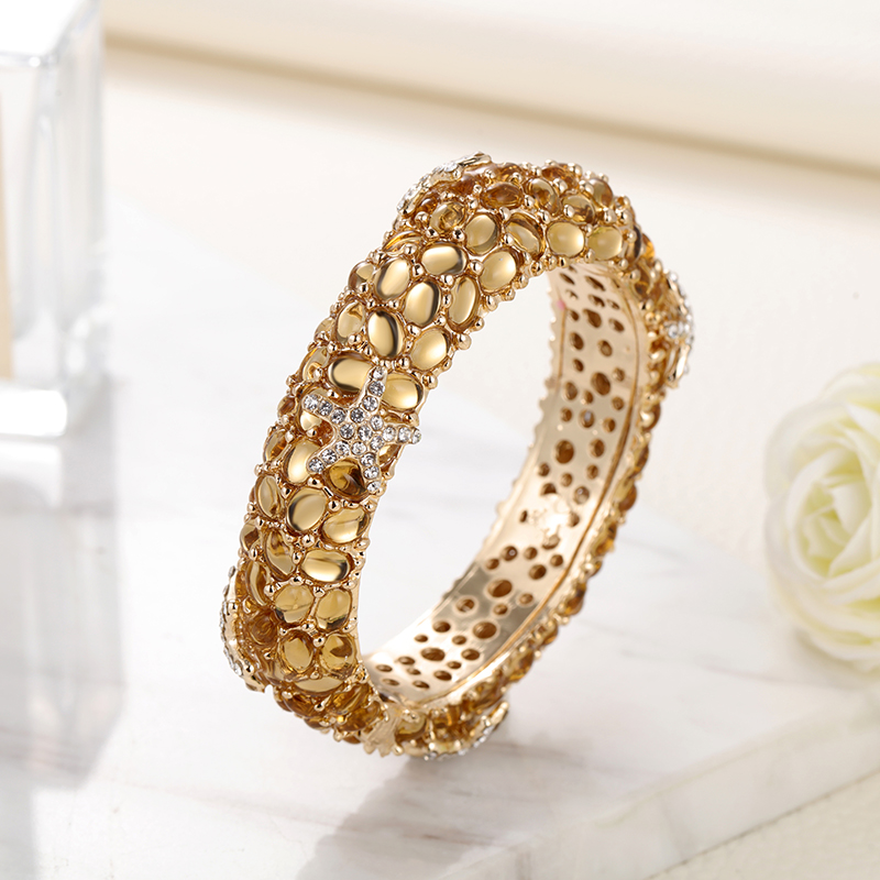 Sally's Paradise Christmas gif - Paradise Jewelry & Watches Llc Miami Photos recension och pris