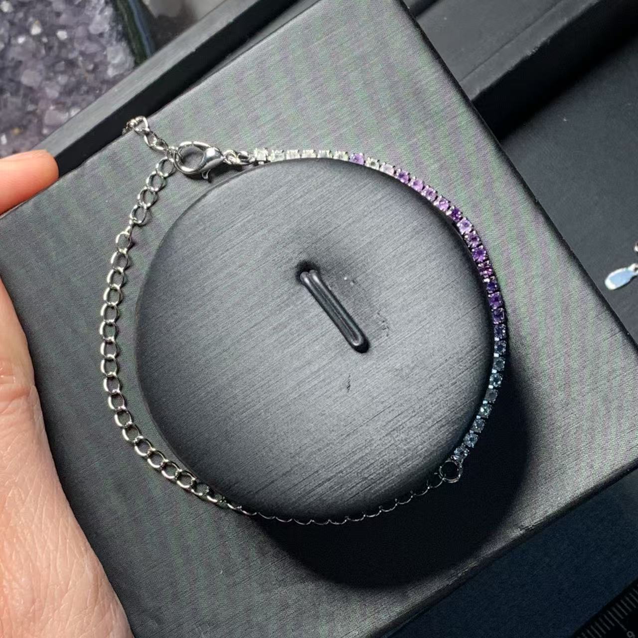 HEYYA STONE Natural Amethyst C - Gemstone Bracelet Healing recension och pris
