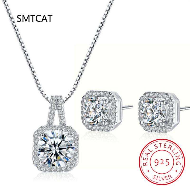 Square Cut Moissanite Diamond  - Diamond Stud Earrings recension och pris