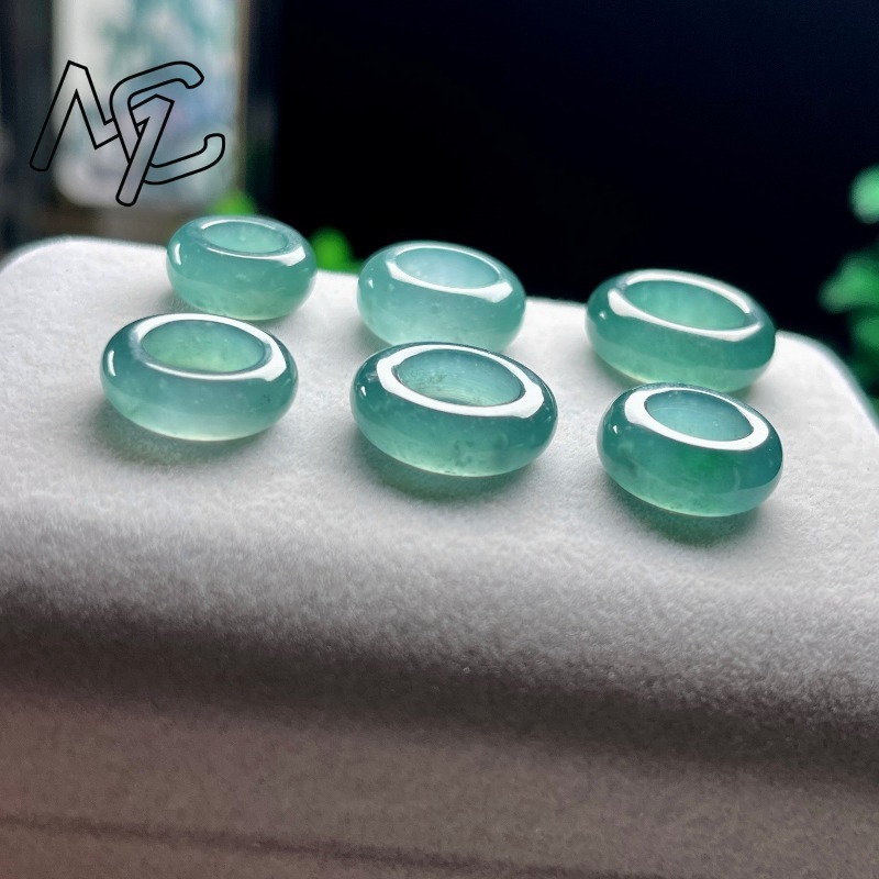 Natural Emerald Blue Water Luc - Jewelry & Watches Vitopoulos recension och pris