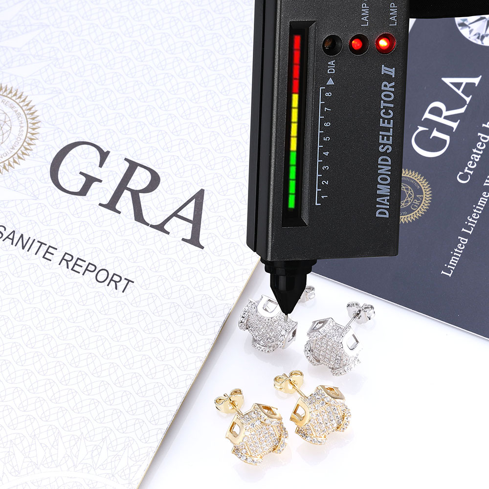 ESKEEM Fine Jewelry 12mm Iced  - Diamond Stud Earrings recension och pris